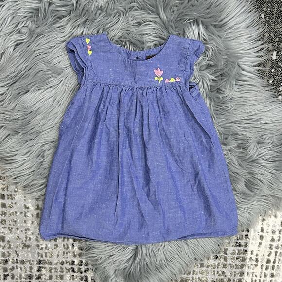 Tea‎ Collection Chambray Dress With Embroidered Flowers Size 18/24months - Picture 1 of 4
